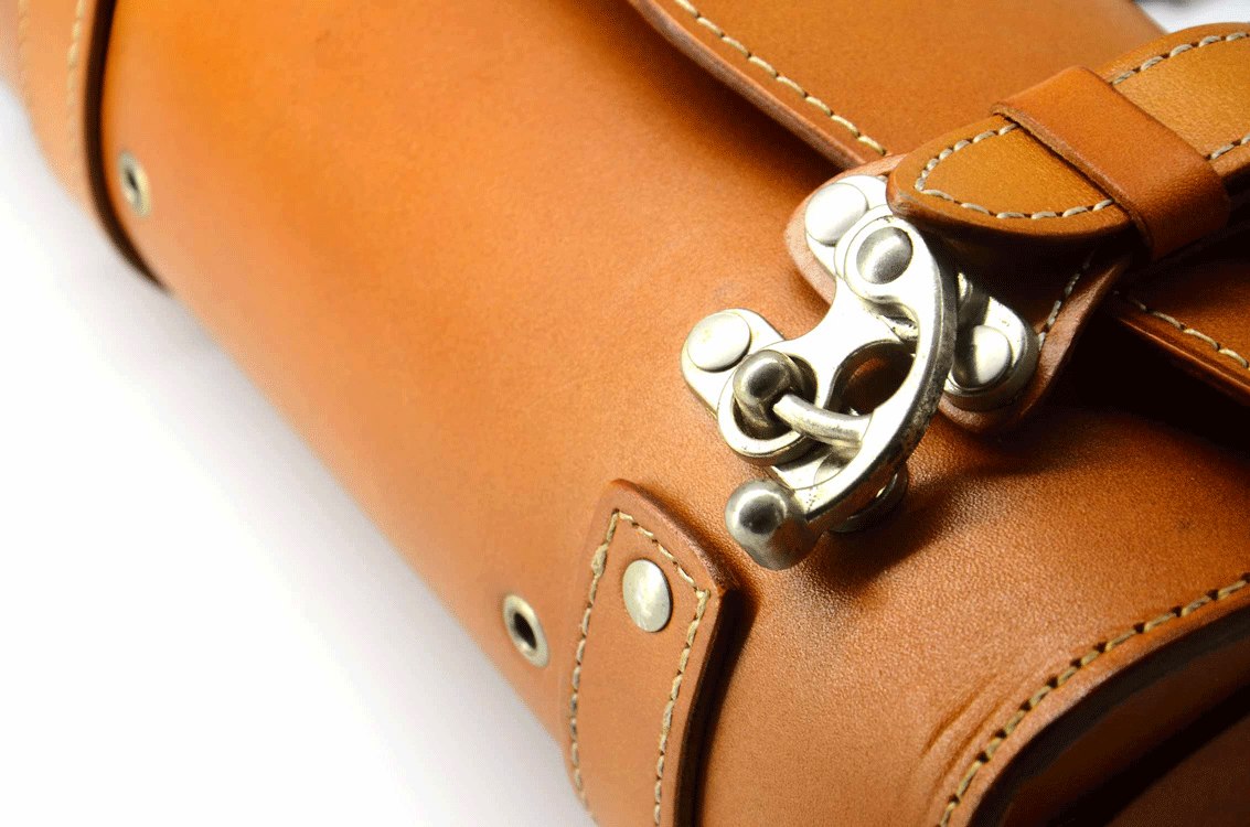 Genuine Leather  Battery bag